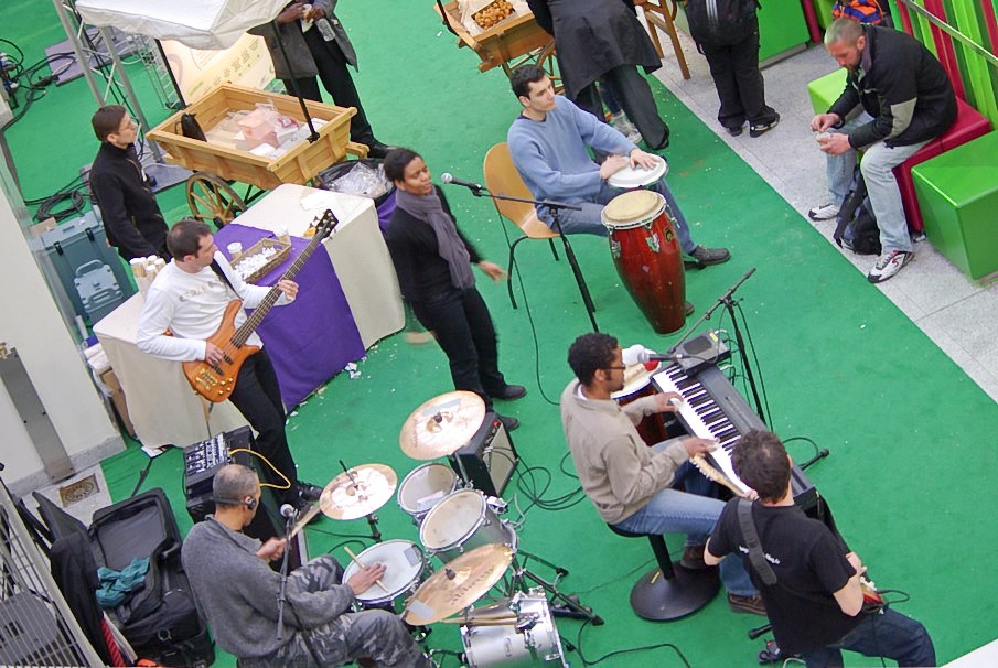 Evry Daily Photo - Concert Ebena Inauguration Gare Evry Centre 218.jpg